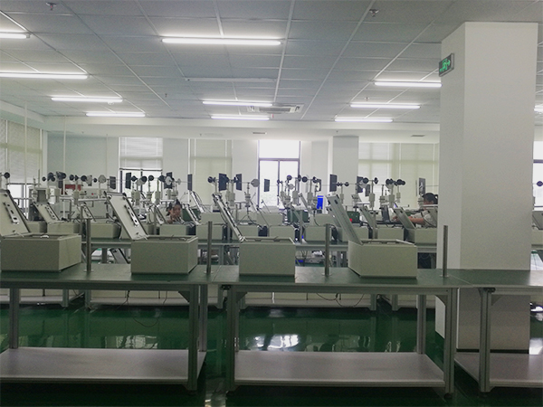 180504公司生产线600.jpg